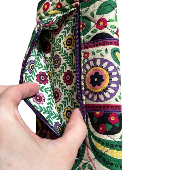 Vera Bradley Viva La Vera Retired Floral Quilted Trifold Wallet - Picture 7 of 10
